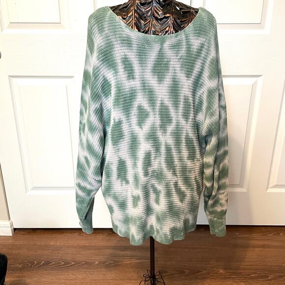 BP-Nordstrom Green & White Tie Dye Sweater w/Batwings - Picture 1 of 10